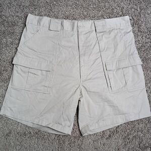 Weekenders Men's Cream and Tan Shorts